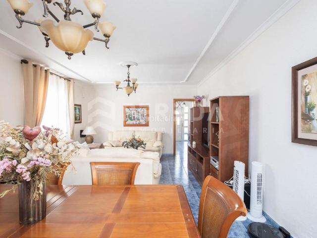 Casa en venta en Roquetas de Mar, Roquetas pueblo. AMPLIO DUPLEX EN LA ROMANILLA. Casas Roquetas de.
