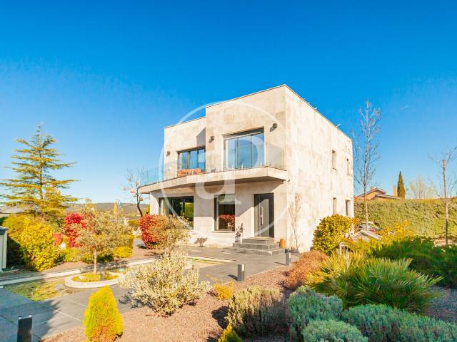 Casa en venta en Rozas de Madrid Las, El Cantizal. Chalet en venta en Las Rozas. Casas Rozas de Madrid.