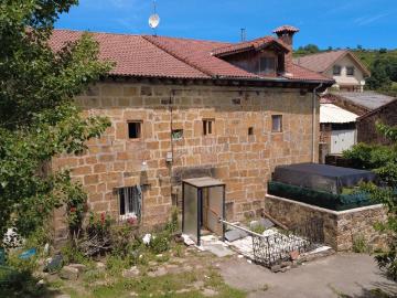 Casa en venta en Rozas de Valdearroyo Las. Casas Rozas de Valdearroyo.