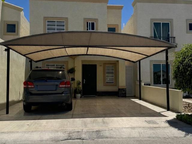 CASA EN VENTA EN STANZA CASTILLA