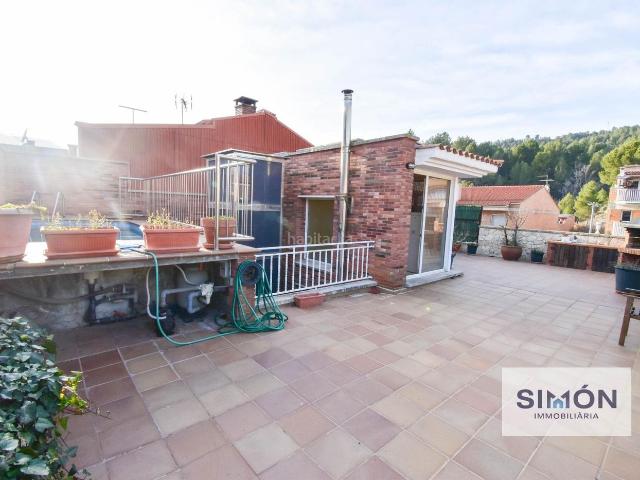 Casa en venta en Súria. Casa grande con piscina y ascensor! El hogar que siempre soñaste, te espera!. Casas.