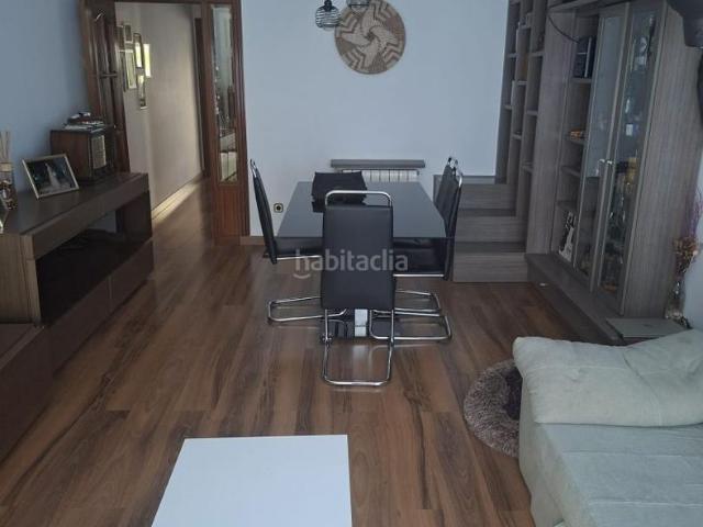 Casa en venta en Sabadell, Centre. CASA EN EL CENTRO DE SABADELL CON GARAJE PARA DOS COCHES Y TERREZA. Casas.