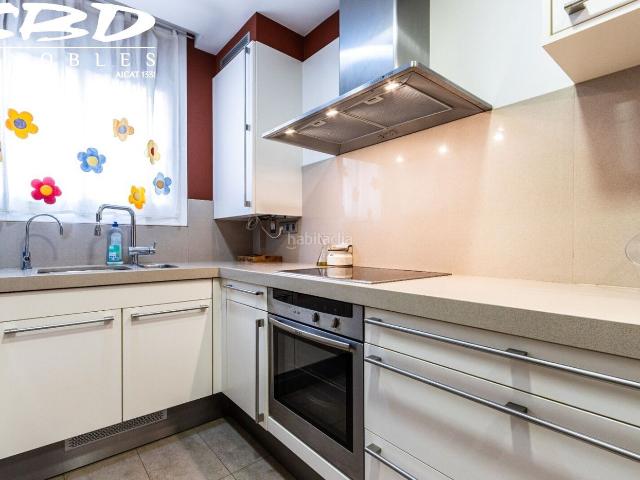 Casa en venta en Sabadell, Creu Alta. CASA CON GARAJE PARA 2 COCHES, TERRAZAS Y GRAN POTENCIAL EN PLENA CREU ALTA. Casas.