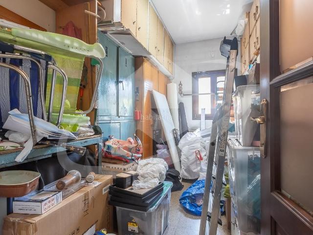 Casa en venta en Sabadell, Creu Alta. CASA REFORMADA EN LA MEJOR CALLE DE LA CREU ALTA. Casas.