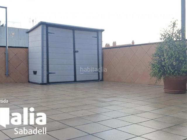 Casa en venta en Sabadell, Creu de Barberà. EXCLUSIVA CASA CANTONERA REFORMADA EN LA CREU DE BARBERÀ!. Casas.