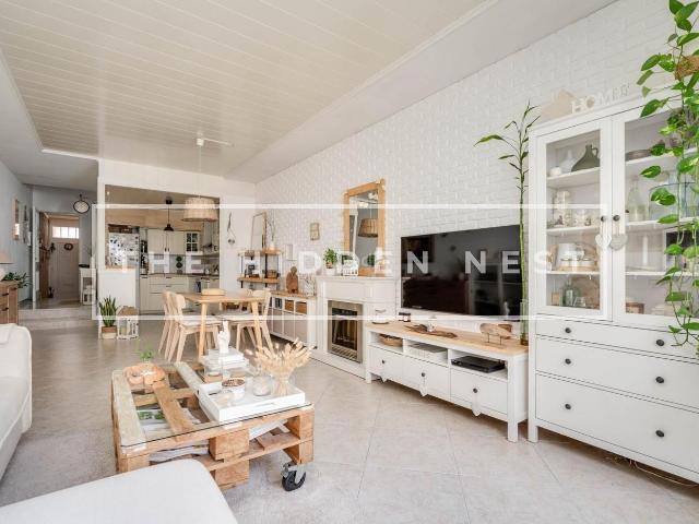 Casa en venta en Sabadell, Gràcia. Casa con encanto en el Barrio de Gracia, Sabadell. Casas.
