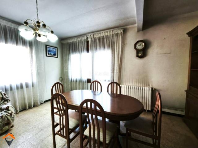 Casa en venta en Sabadell, Torre romeu. PROPIEDAD CON DOBLE USO RESIDENCIAL Y COMERCIAL EN BUENA UBICACIÓN!. Casas.