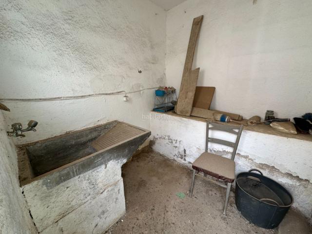 Casa en venta en Sabiote. SE VENDE CASA PARA REFORMAR EN SABIOTE. Casas.