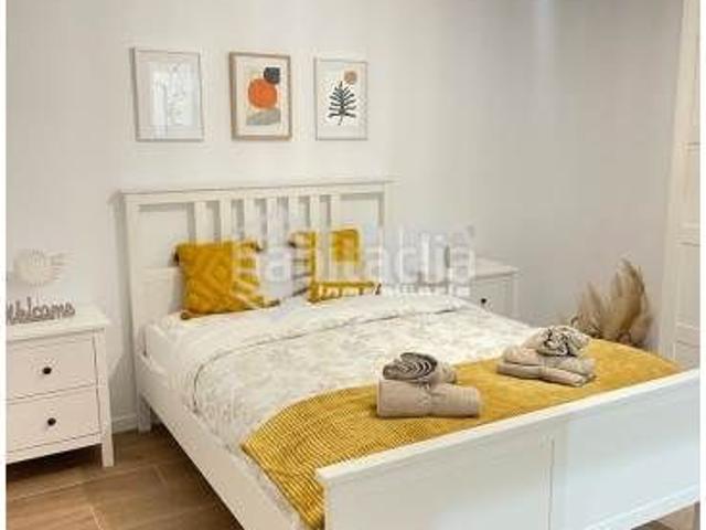 Casa en venta en Sagunt, Avenida de Abril 9 de Octubre. Ref 28335CASA INDEPENDIENTE REFORMADO EN VENTA EN PUERTO DE SAGUNTO, DE 120 m, 3 HABITACIONES, 2 BAÑOS, COCINA OFFICE, AMUEBLADO. Casas.
