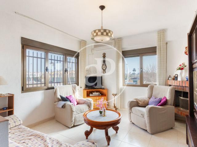 Casa en venta en Sagunt, Corinto Almardà. Chalet Independiente en venta en Almardá playa. Casas.