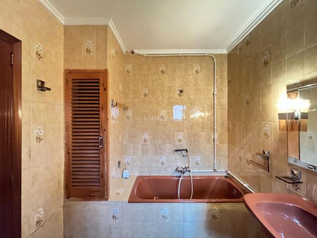Casa en venta en Sagunt, Doctor Palos Alto Palancia. Chalet independiente en un entorno privilegiado Urbanización El Perechil. Casas.