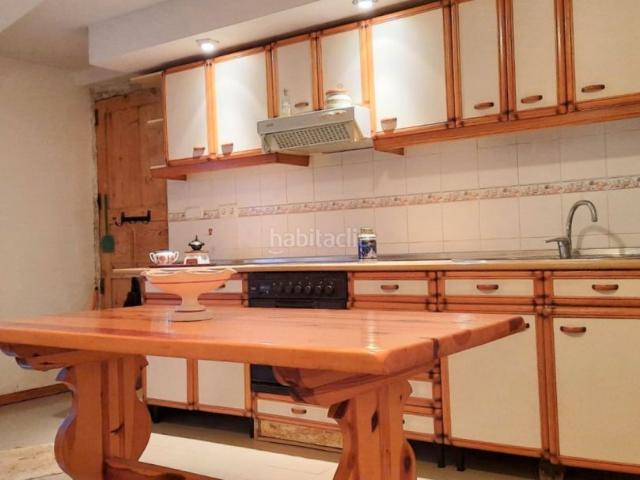 Casa en venta en Sádaba. SE VENDE GRÁN CASA EN ALERA SÁDABA. Casas.