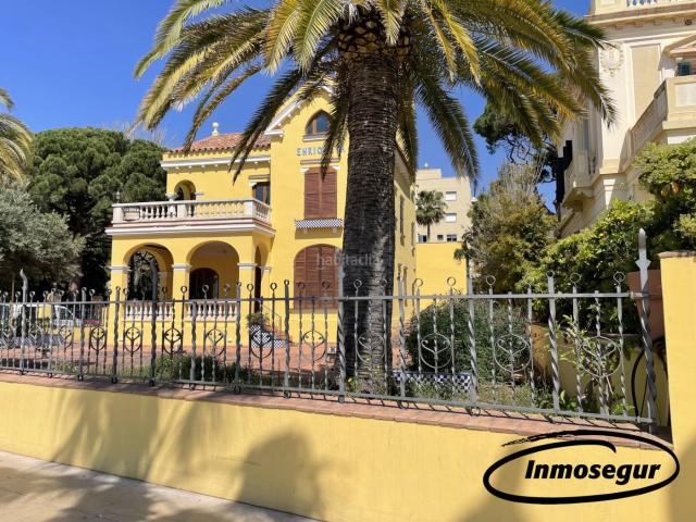 Casa en venta en Salou, Platja de Llevant Costa Dorada. VILLA ENRIQUETA CASA EMBLEMATICA EN SALOU. Casas.