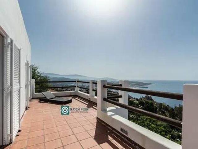 Casa en Venta en Salobreña
