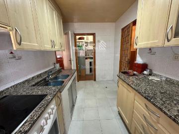 Casa en venta en Salamanca, Barrio Blanco. AMPLIA CASA INDEPENDIENTE DE UNA PLANTA CON PATIO, JARDÍN Y TERRAZA JUNTO A CARREFOUR. Casas.