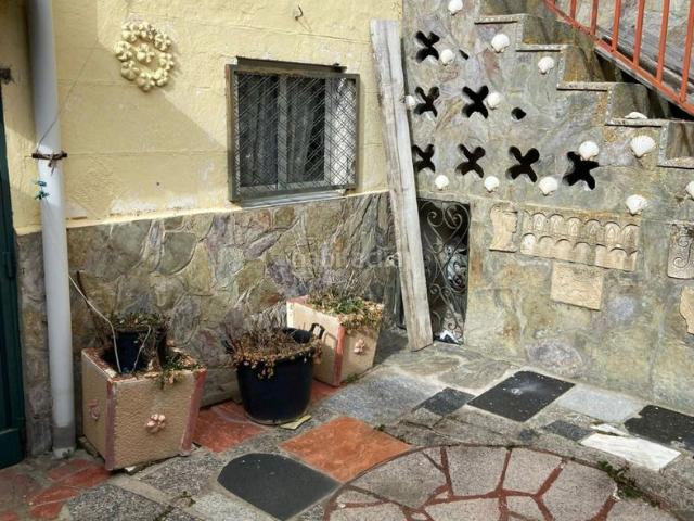 Casa en venta en Salamanca, Pizarrales. CASA DE DOS PLANTAS EN VENTA PARA REFORMA INTEGRAL. Casas.