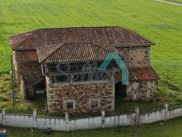 Casa en venta en Salas. Casas.