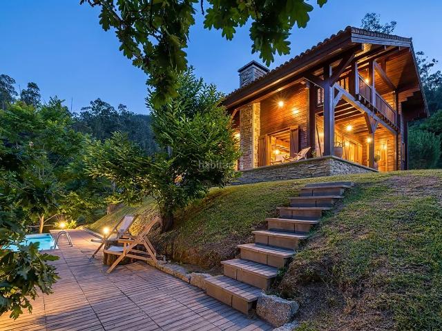 Casa en venta en Salceda de Caselas. REFUGIO DE LUJO NATURAL EN GALICIA. Casas Salceda de.