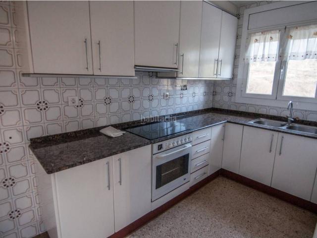 Casa en venta en Sallent. CASA UNIFAMILAR A SALLENT. Casas.