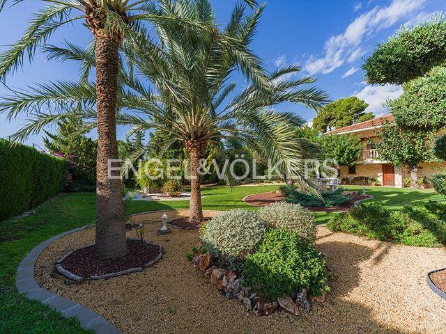 Casa en venta en San Vicente / Sant Vicent del Raspeig, Alicante Costa Blanca