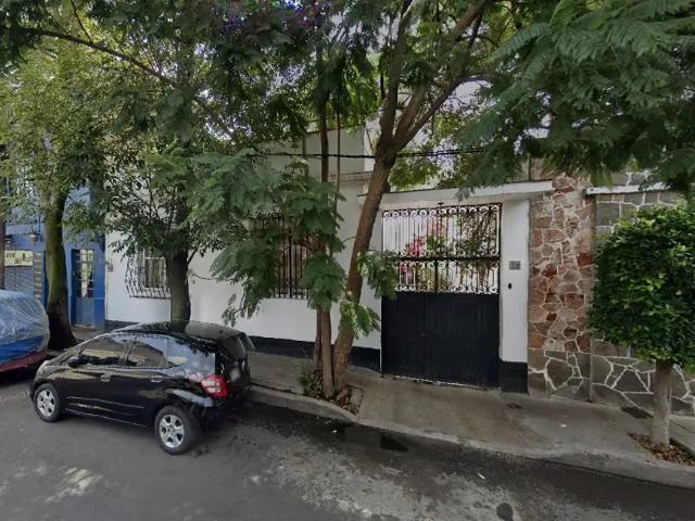 Casa en venta en San Alvaro, Azcapotzalco, Ciudad de México