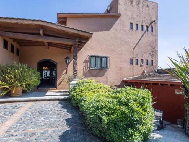 Casa en venta en San Andrés Totoltepec