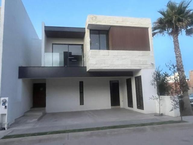 Casa en venta en San Angel V