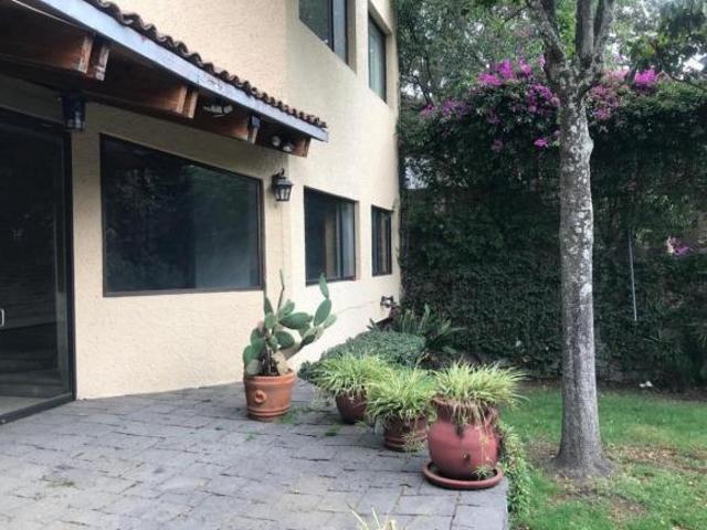 CASA EN VENTA EN SAN ANGEL CDMX