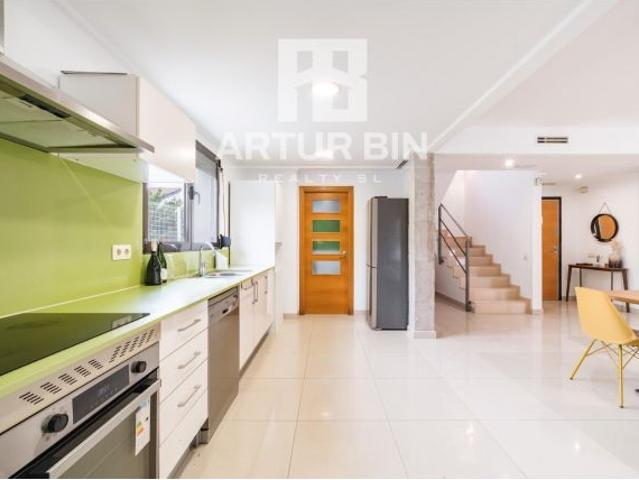 Casa en Venta en San Antonio de Benageber, Valencia