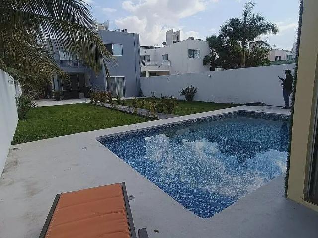 CASA EN VENTA EN SAN ANTONIO HOOL I EQUIPADA