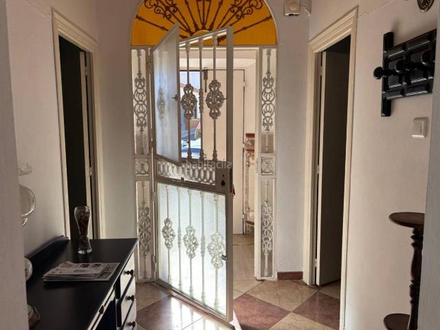 Casa en venta en San Bartolomé de la Torre. Venta de Vivienda 4 dormitorios y 1 baño con patio y trastero. Casas San Bartolomé de la.