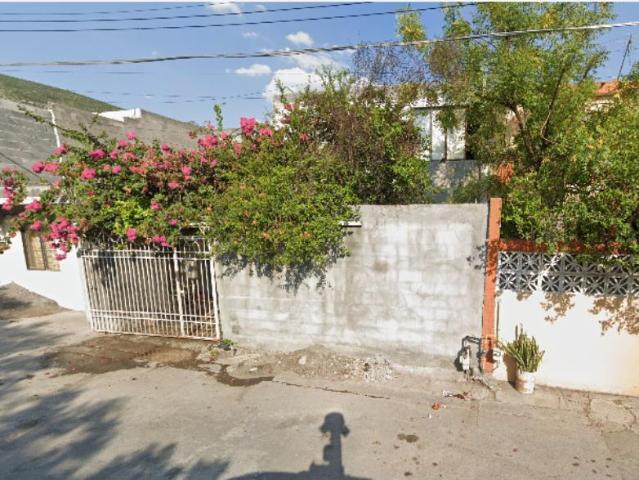 Casa en venta en San Bernabe, Monterrey, Nuevo León