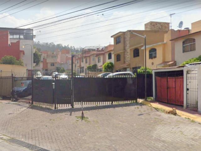 Casa en venta en San Buenaventura, Ixtapaluca, México