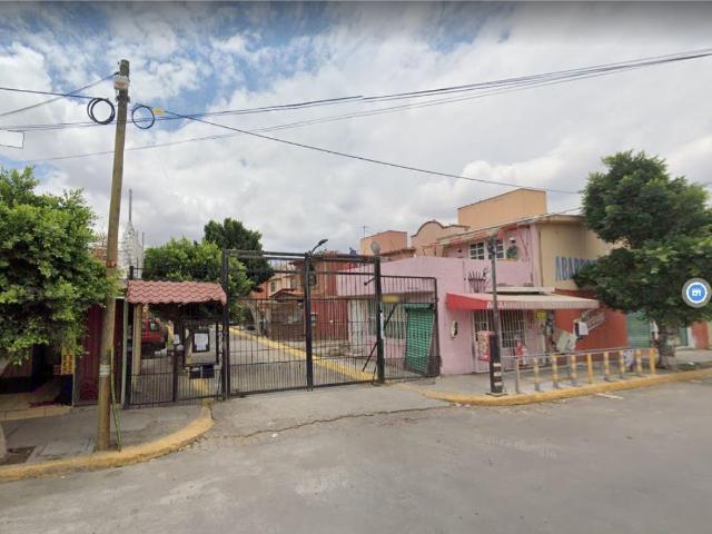 Casa en venta en San Buenaventura, Ixtapaluca, México