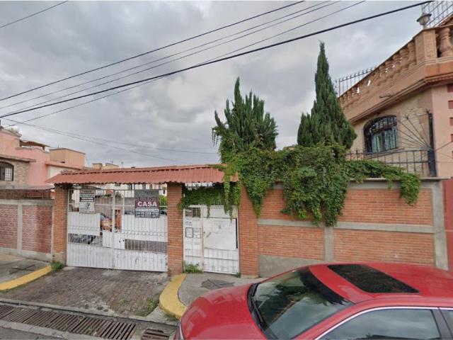 Casa en venta en San Buenaventura, Ixtapaluca, México