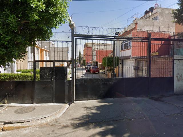 Casa en venta en San Buenaventura, Ixtapaluca, México