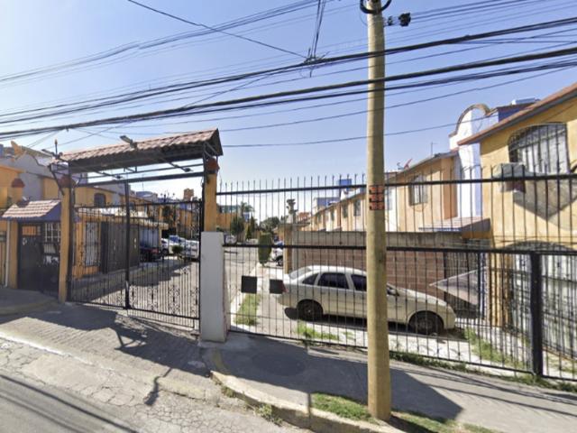 Casa en venta en San Buenaventura, Ixtapaluca, México