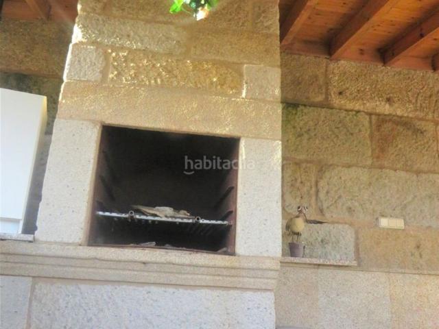 Casa en venta en San Cibrao das Viñas. SE VENDE AMPLIA A CASA CON PISCINA A 5 MIN DE OURENSE. REF. 4295. Casas San Cibrao das.
