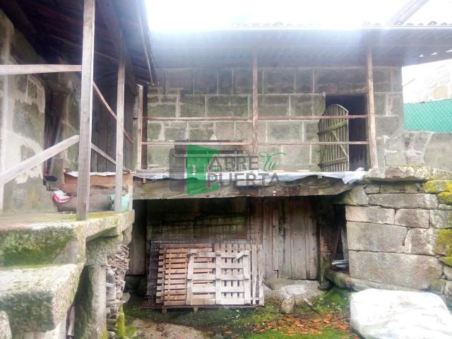 Casa en venta en San Cristovo de Cea. Casas San Cristovo de.