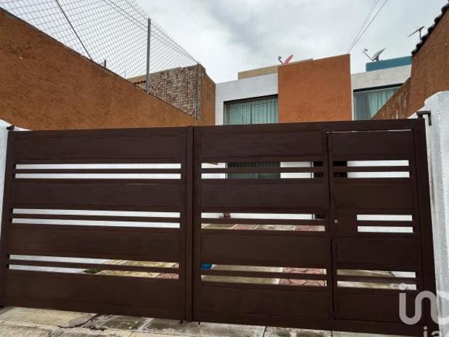 CASA EN VENTA EN SAN ESTEBAN TIZATLÁN, TLAXCALA