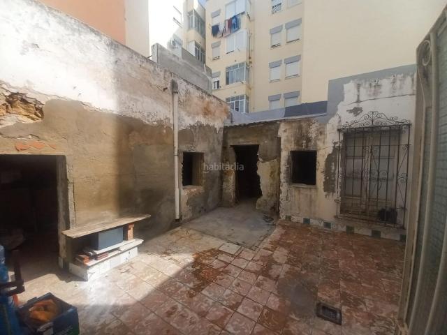 Casa en venta en San Fernando, El Carmen. CASA PARA REFORMAR EN EL CENTRO. Casas San.