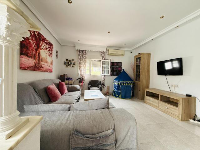 Casa en venta en San Fernando, El Cristo Cayetano Roldán. PISO EN PLANTA ALTA CON AZOTEA, PATIO Y TRASTERO EN EL CENTRO DE SAN FERNANDO. Casas San.