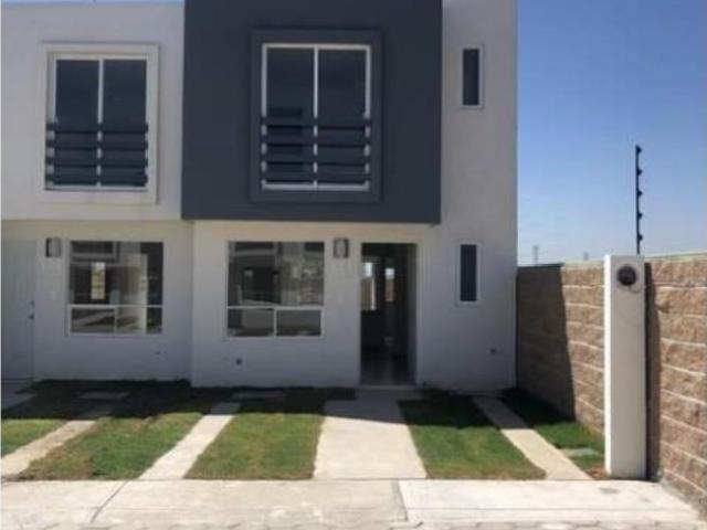 Casa en venta en San Francisco Ocotlán Ocotlán, Coronango, Puebla