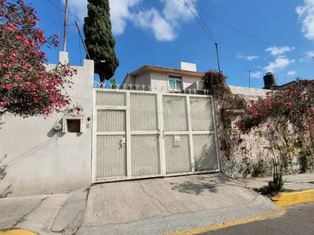 Casa en venta en San Francisco Tlaltenco, Tláhuac, Ciudad de México