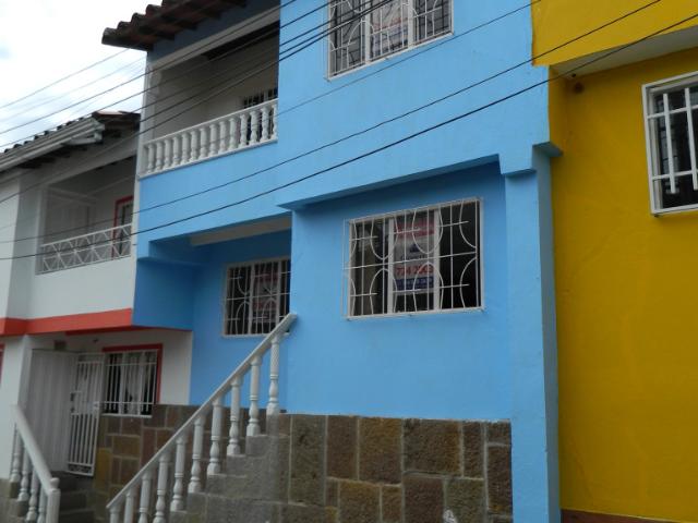 Casa En Venta En San Gil En. V239080