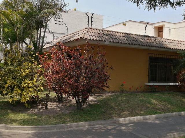 Casa en venta en Cercado De Lima a $1,350,000