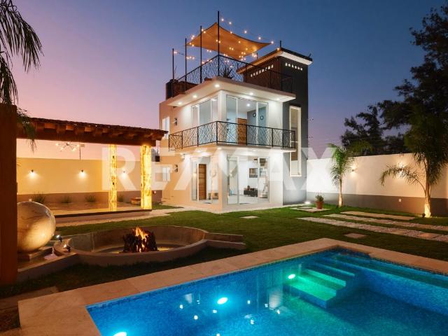 CASA EN VENTA EN SAN ISIDRO ETLA