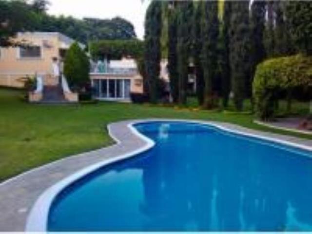 Casa en venta en San Jerónimo Ahuatepec, Cuernavaca, Morelos