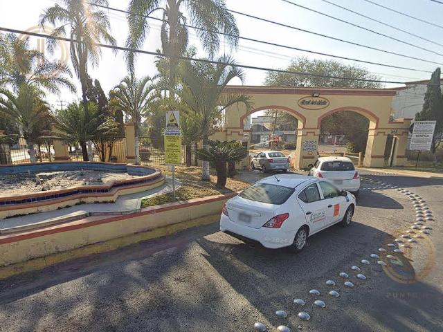 Casa en Venta en San Jos? Del Valle, a 8 min. de Multiplaza del Valle, Tlajomulco de Z?iga, Jal