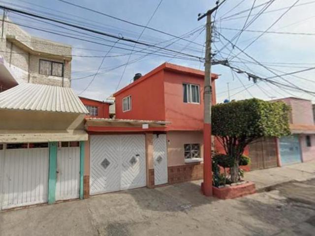 Casa en venta en San Juan de Aragón